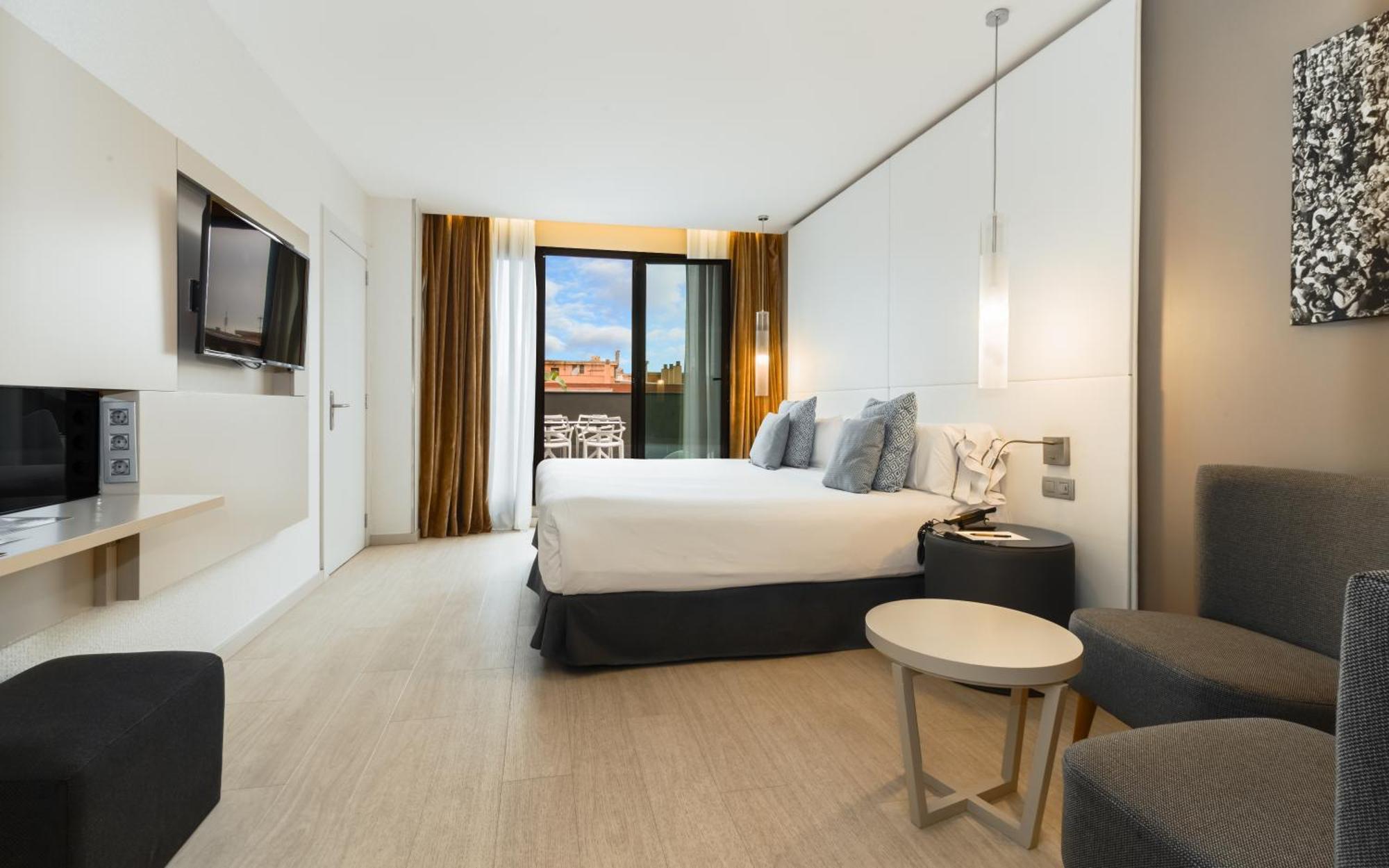 Attic terrace room includes one access to the spa per person per stay,1207984642:JPEG